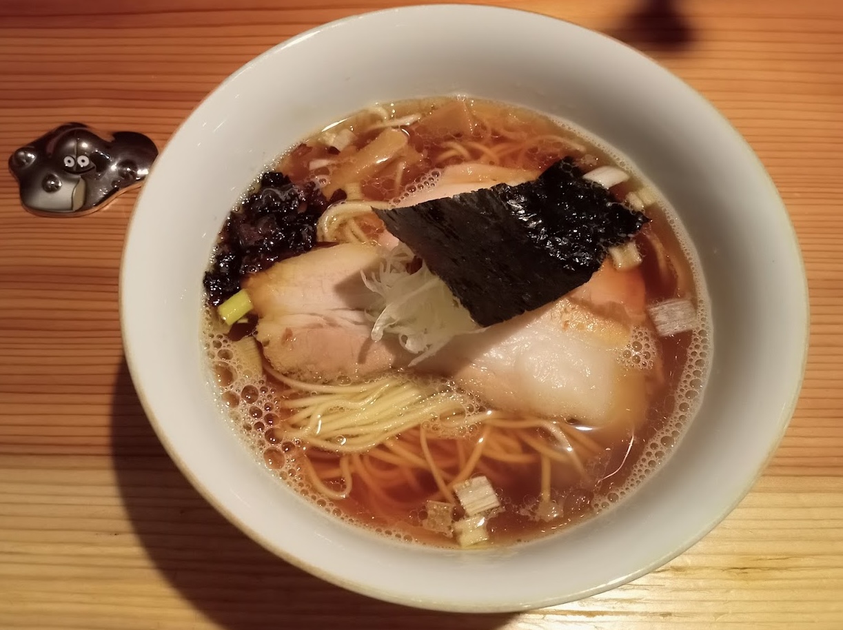 藤沢駅 らぁめん鴇 醤油